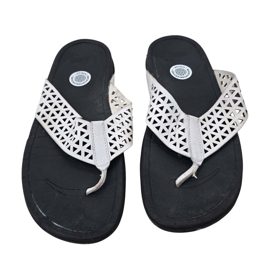 FitFlop Sandals Womens Size 10 White Thong Wedge Laser Cut Comfort Slip On